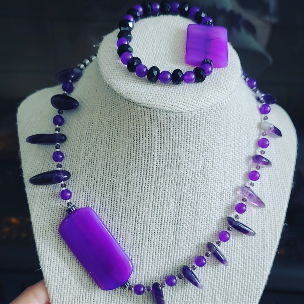 Amethyst, Agate set
